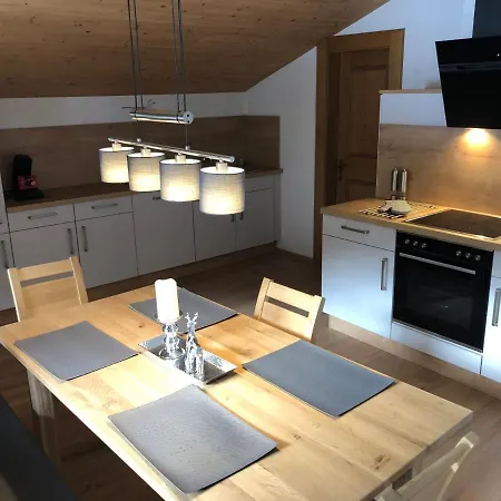 Hacklstoana Lägenhet Alpbach