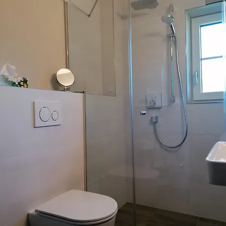 公寓 Hacklstoana *