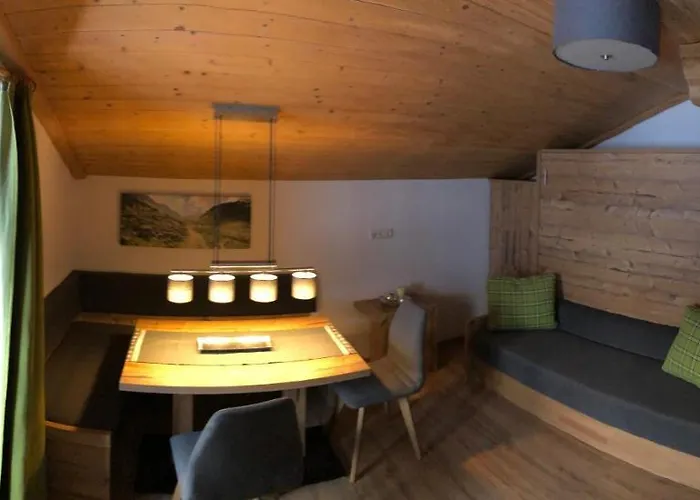 Hacklstoana Apartament *